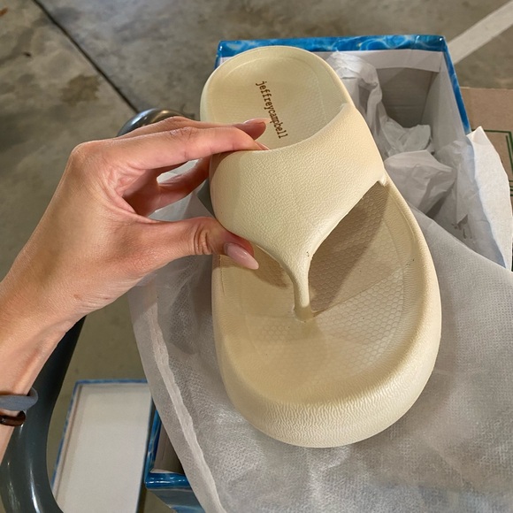 COPY - Jeffrey Campbell platform flip flops - Picture 9 of 9